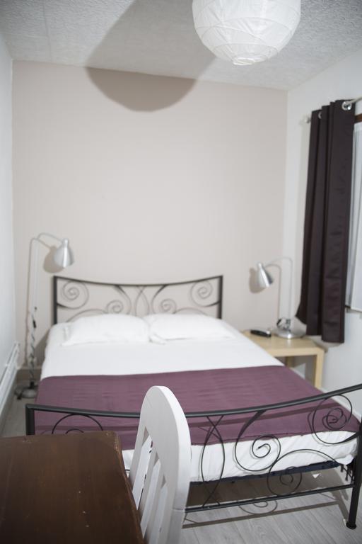 Hotel De La Loire Aulnay-sous-Bois Zimmer foto